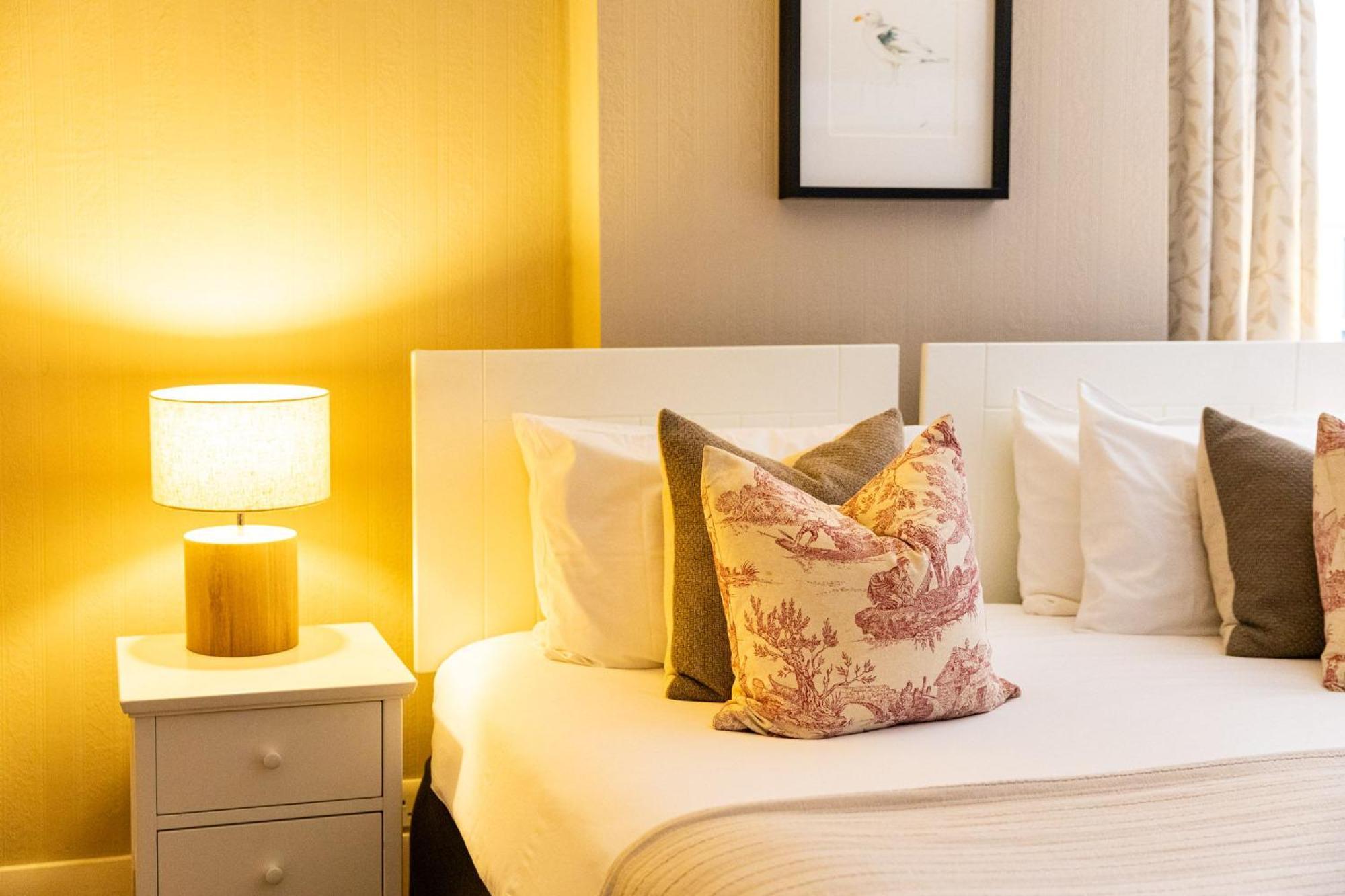 The Georgian House Bed & Breakfast Braye Ngoại thất bức ảnh